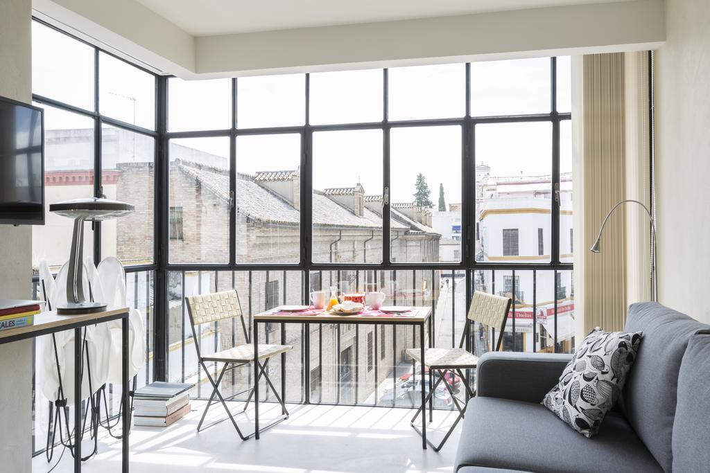 Thesuites Sevilla المظهر الخارجي الصورة
